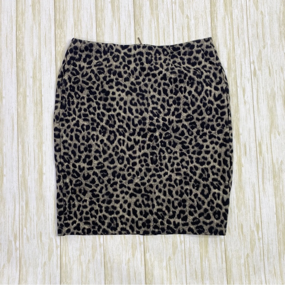 Cabi Bundle Of Two (2) Black And Gray Leopard Pri… - image 6